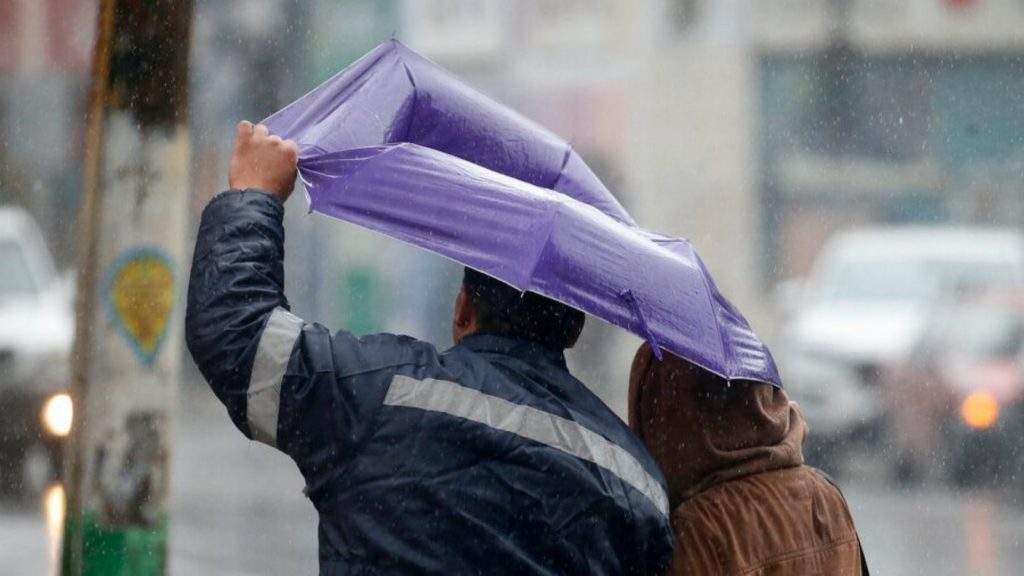 Decretan Alerta Temprana Preventiva por viento en ocho comunas de la RM