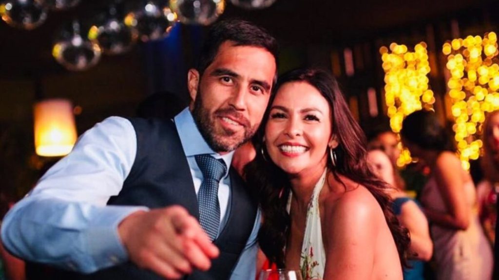 "Es el fin de un nuevo comienzo": Carla Pardo dedica emotivo mensaje a Claudio Bravo tras su retiro del fútbol