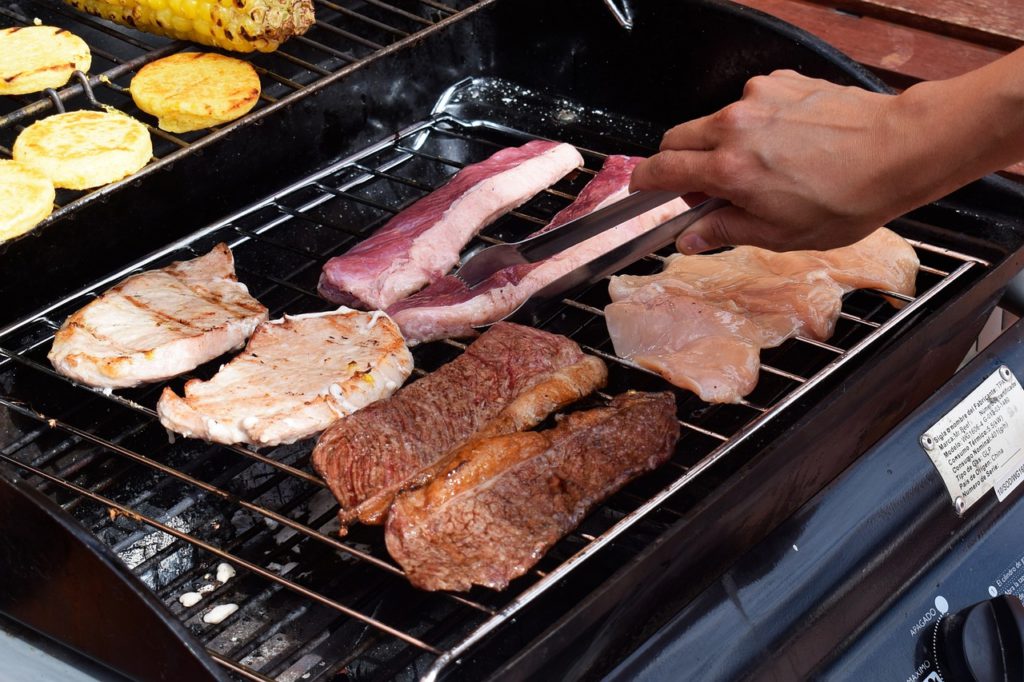 Para lucirte en Fiestas Patrias: Estos son los mejores cortes de carne para la parrilla