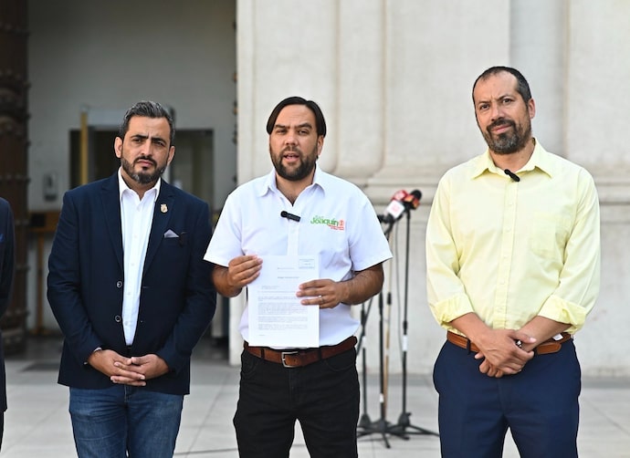 “Es imprescindible autorizar el uso de armas no letales a inspectores municipales”: alcaldes insisten por pistolas taser
