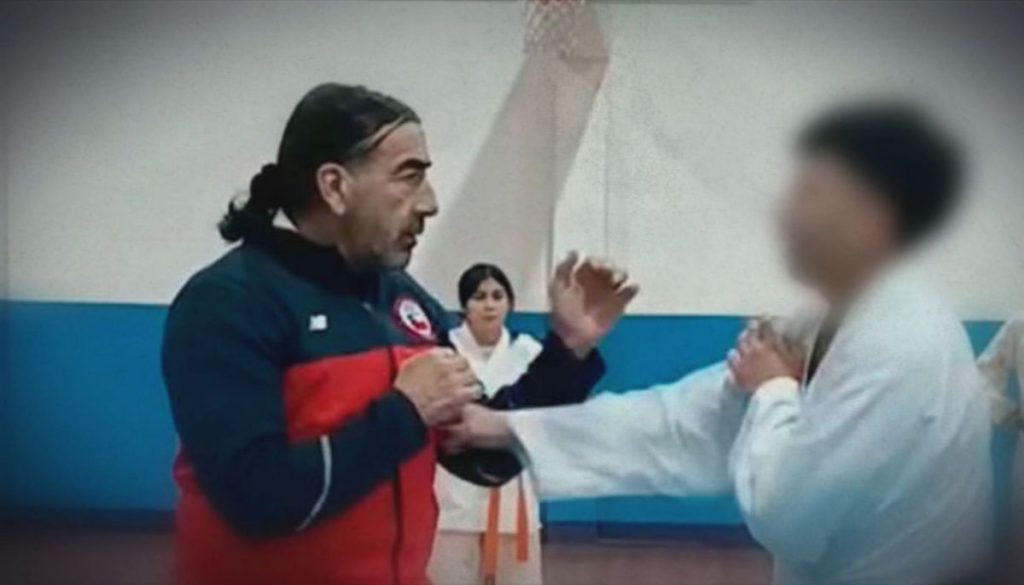 Profesor de Karate Baleado - Grave Estado de Profesor de Karate Baleado Frente a Sus Alumnos