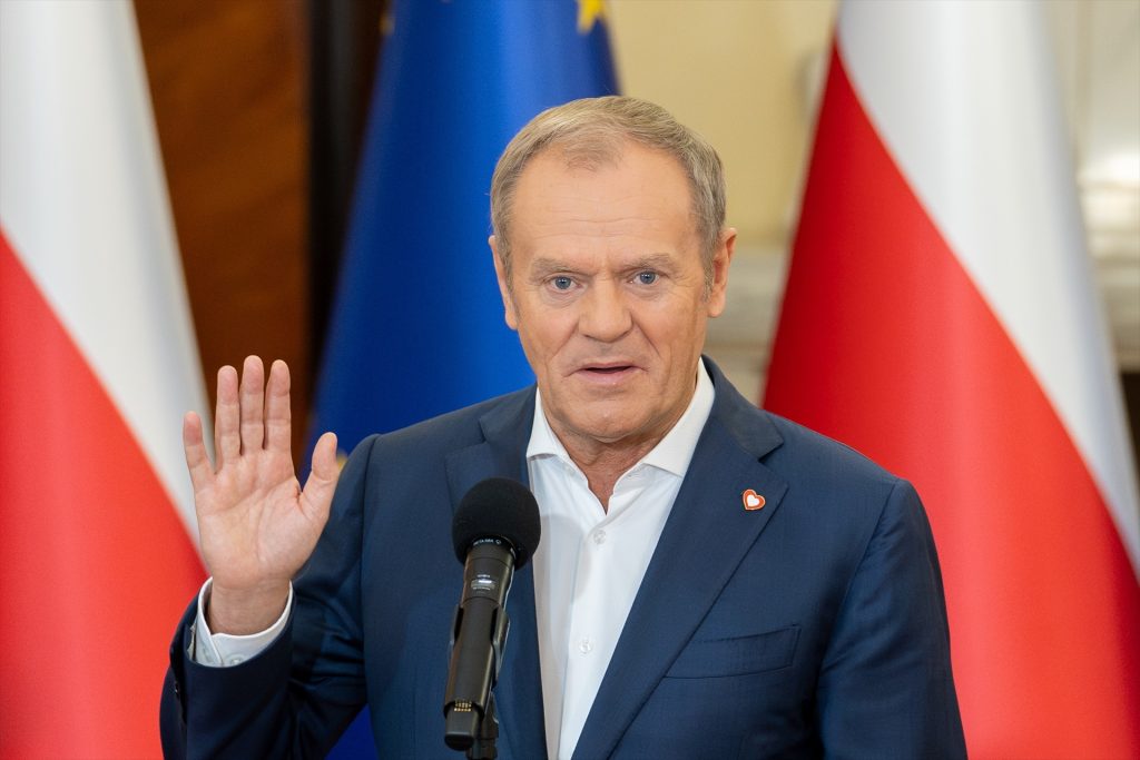 Polonia lidera la UE desafíos y logros en tiempos de crisis.