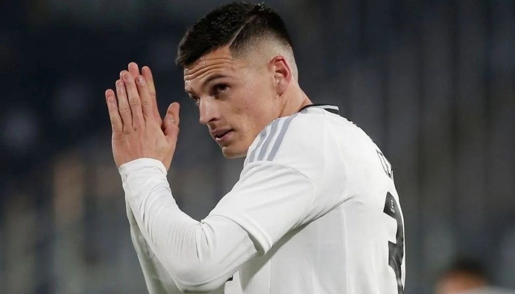 Futuro de Lucas Cepeda - Colo Colo desmiente rumores sobre el futuro de Lucas Cepeda