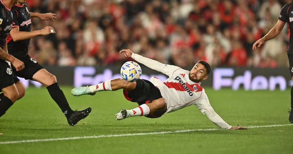 River Plate Vs Urawa Red Diamonds Chile - River vs. Urawa: Duelo clave en Mundial de Clubes