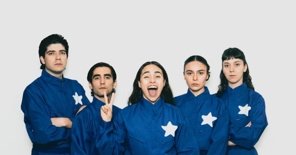 Identidad de Chile y la Luna - La Identidad de Chile se Redefine en una Misión a la Luna
