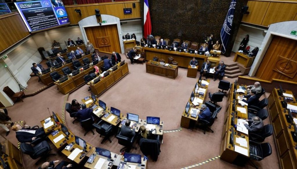 licencias médicas irregulares Senado - Senado Investiga Licencias Médicas Irregulares: Sumarios a 14 Funcionarios