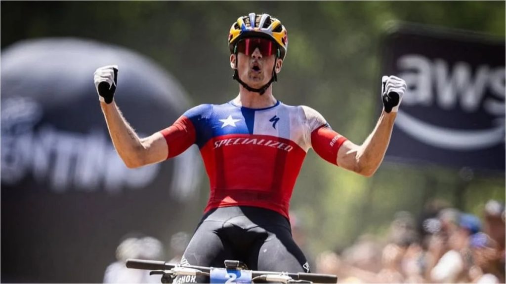 Actuación de Martín Vidaurre en Val Di Sole - Martín Vidaurre brilla en Val Di Sole con actuación histórica