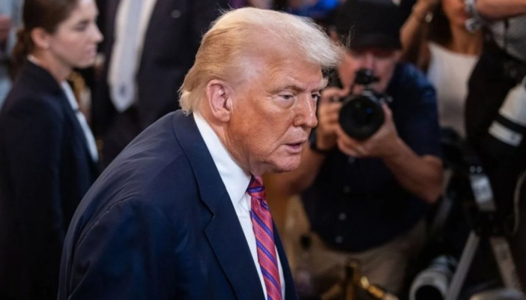 Acuerdo de Trump con la Unión Europea sobre los Aranceles del 15% - Estados Unidos y UE acuerdan arancel del 15% en productos
