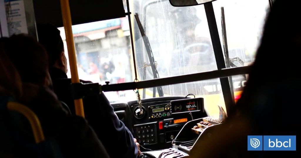 Chofer de Locomoción Colectiva Sorprendido bajo los Efectos de Drogas en Puerto Montt - Conductor de Puerto Montt Detenido por Drogas en Servicio de Transporte