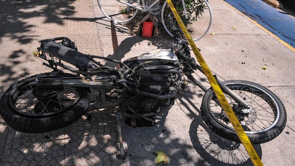 Conductor Ebrio Impacta a un Motociclista en Independencia - Impactante Accidente en Independencia: Choque Fatal por Conductor Ebrio