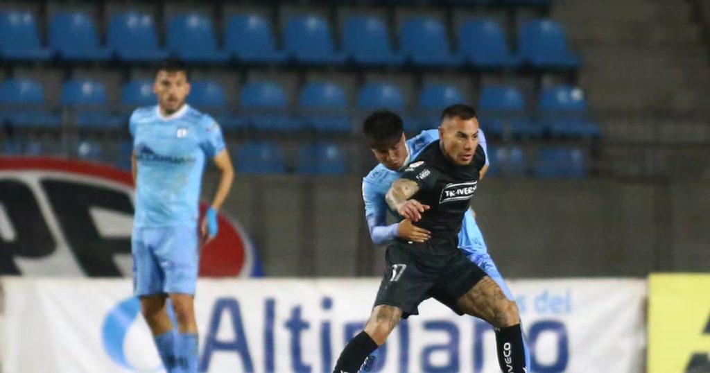 Debut de Eduardo Vargas en Audax Italiano contra Deportes Iquique - Eduardo Vargas regresa a Chile y debuta en Audax con tropiezo