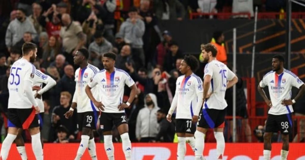 Descenso Olympique de Lyon - Olympique de Lyon: Triunfo que aleja el descenso inminente