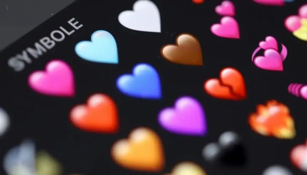 Emojis en Relaciones - El Poder Oculto de los Emojis en las Relaciones Sociales