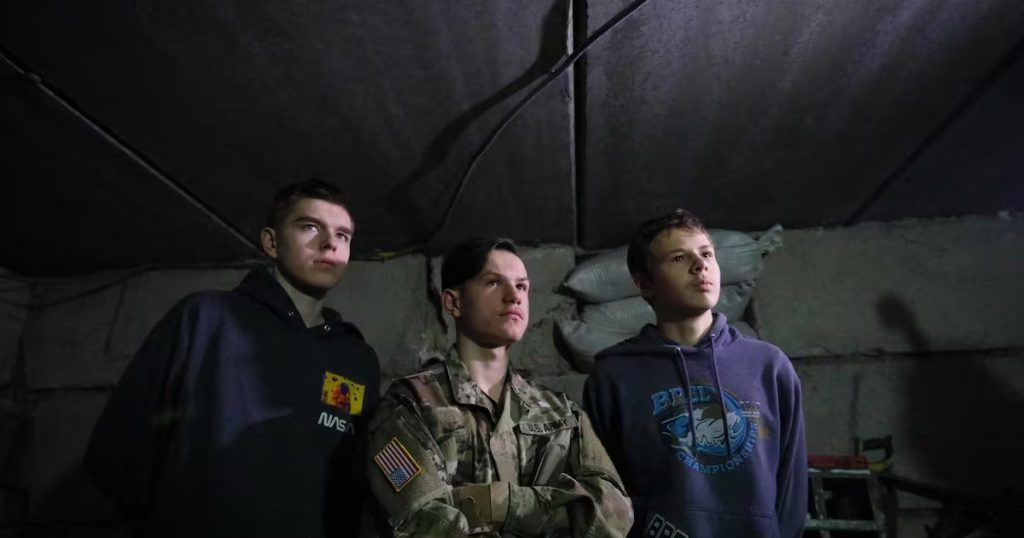 Espionaje Juvenil en Ucrania - Espionaje Juvenil en Ucrania: La Amenaza Invisible y su Impacto