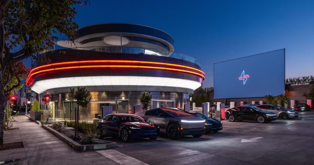 Estación de Carga Futurista de Tesla en los Ángeles - Tesla revoluciona la carga de autos con su innovador sistema futurista