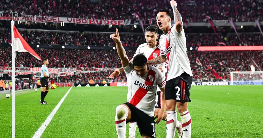 La Celebración de Maximiliano Salas en River Plate - Maximiliano Salas: Un Tributo Emotivo a River Plate