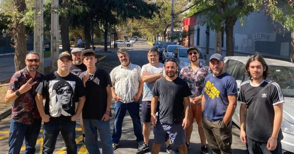 La Cumbre Mestiza en el Club Chocolate con Santo Barrio y Cholomandinga - La Cumbre Mestiza: Regreso Triunfal de Santo Barrio y Cholomandinga