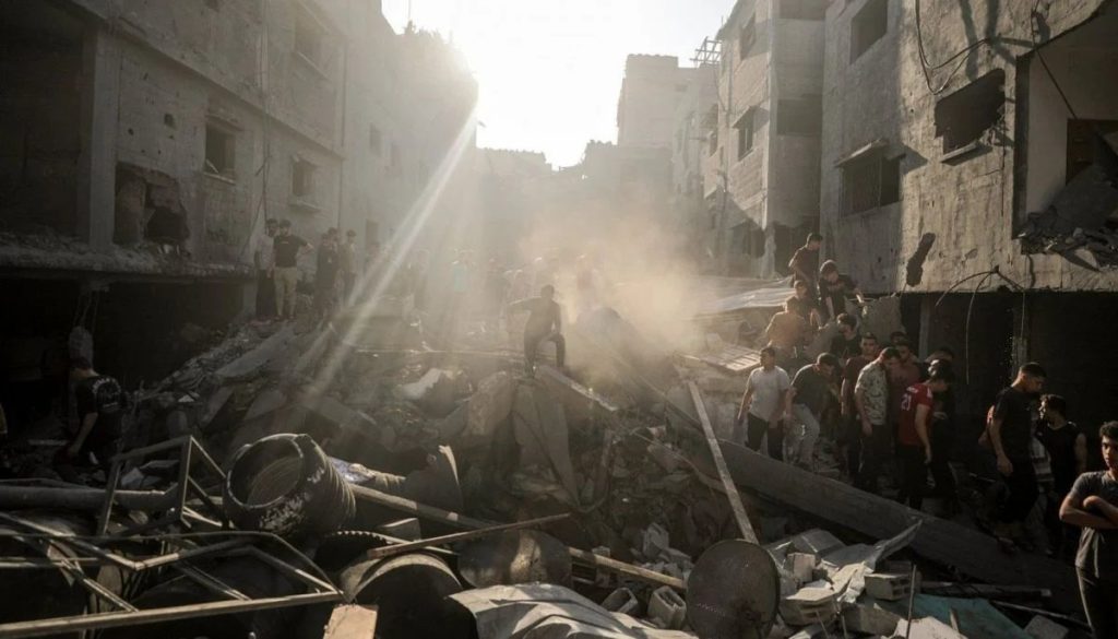 Muertos en un Tiroteo Junto a la Ayuda Humanitaria en Gaza - Tragedia en Gaza: Tiroteo Mortal en Centro de Ayuda Humanitaria