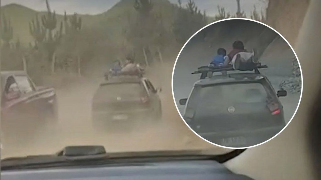 Niños Viajando en la Parrilla de un Auto en Linares - Niños en Riesgo: Viajan en la Parrilla de un Auto en Linares.