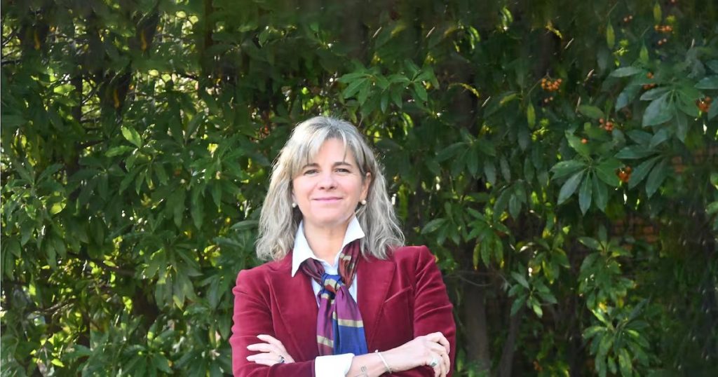 Paula Barrios Emprendimiento Mujeres - Paula Barrios: Transformando el Emprendimiento Femenino en Chile