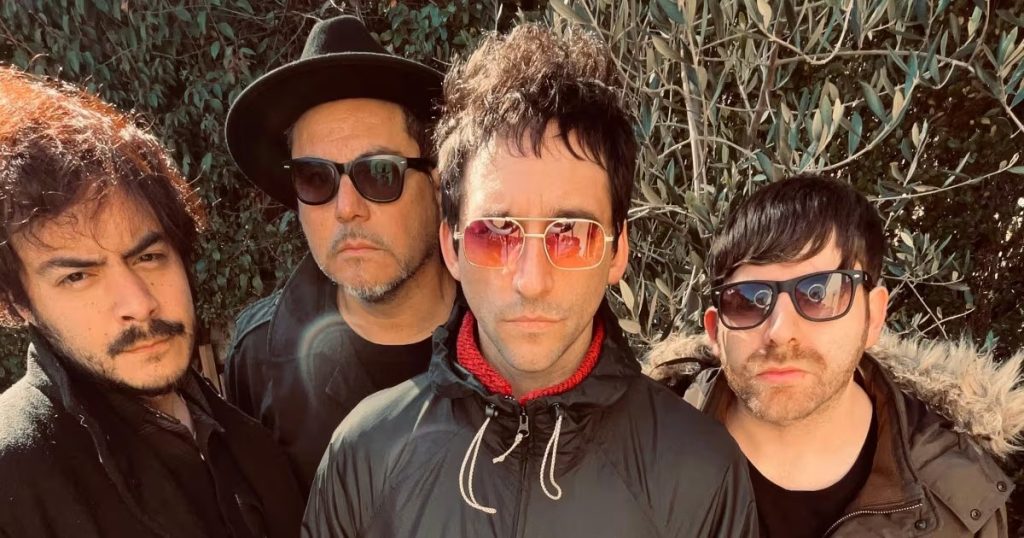 Salida de Mauricio Basualto de los Bunkers y Su Nueva Banda - Mauricio Basualto: De Los Bunkers a un Nuevo Comienzo Musical.