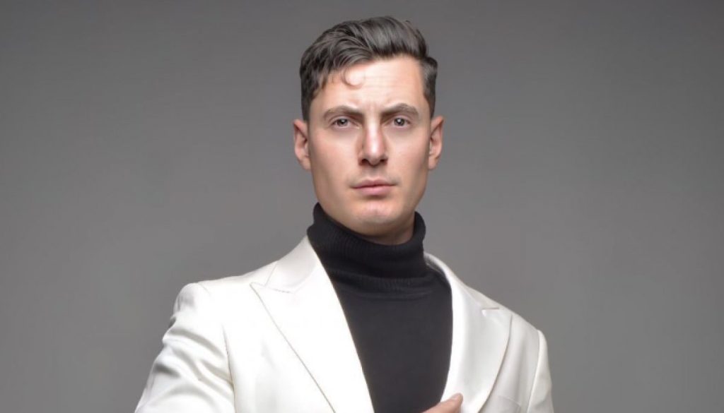 Suboficial Busca Mister Mundo - Carabinero chileno compite por el título de Mister Mundo
