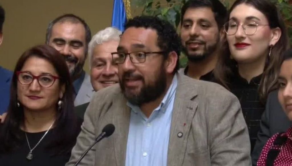 Aprobación del Fin del CAE y del FES en la Cámara de Diputados - Diputados Chilenos Aprueban Fin del CAE e Introducen el FES