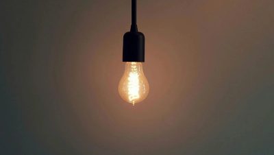 Cortes de Luz en Cinco Comunas de la Región Metropolitana - Cortes de luz programados afectarán a cinco comunas de Santiago