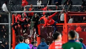 Estado de Salud del Hincha de la u tras los Incidentes en Argentina - Enfrentamiento en Argentina deja a hincha chileno herido gravemente.