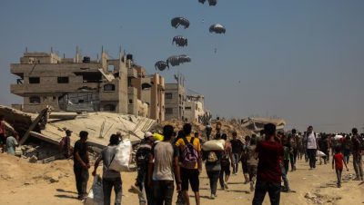 Evacuación de los Funcionarios Médicos en la Ciudad de Gaza - Evacuación en Gaza: Israel intensifica su ofensiva militar.