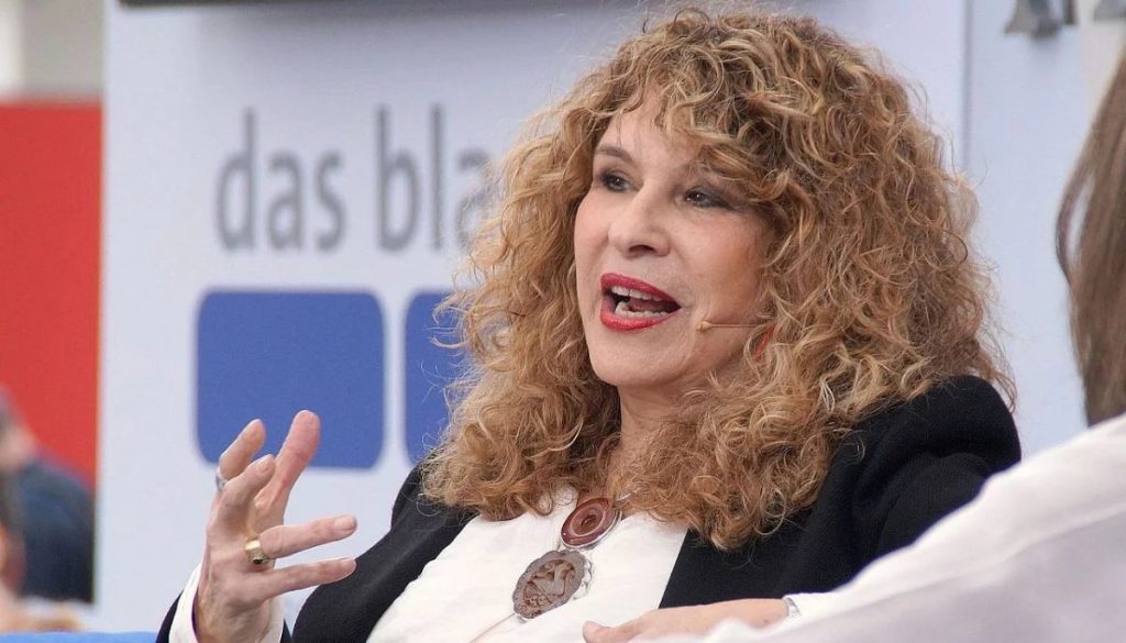 Nacionalidad Chilena por Gracia para Gioconda Belli - Gioconda Belli obtiene nacionalidad chilena tras años de exilio