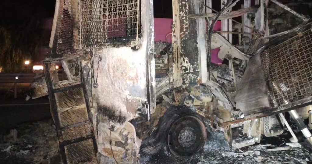Prisión Preventiva para el Pescador Acusado de Homicidio Frustrado en San Javier - Pescador encarcelado por agredir a carabinero en protesta de San Javier
