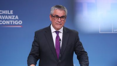 Renuncia de Mario Marcel al Ministerio de Hacienda en Chile - Mario Marcel deja Hacienda: razones personales y balance de vida.