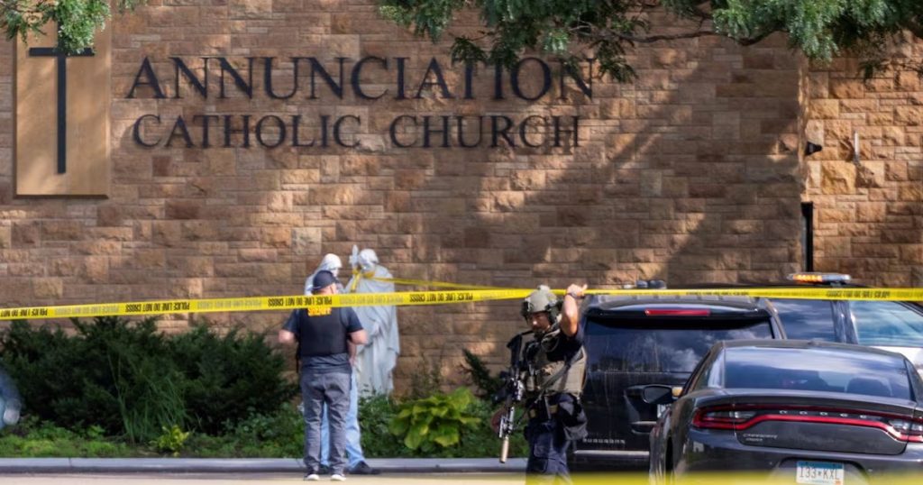 Tiroteo en la Iglesia de una Escuela Católica en Minneapolis - Impactante tiroteo en escuela católica de Minneapolis deja varios heridos
