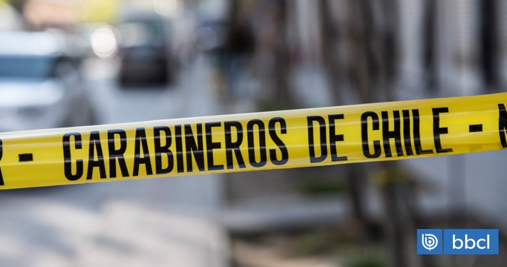 Asesinato de un Hombre en Bajos de Mena, Puente Alto - Hombre asesinado en Puente Alto: Investigación en curso.