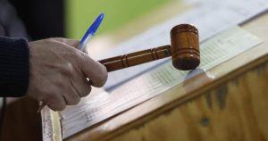 Aumento de las Quiebras de Empresas en Chile hasta Agosto de 2025 - Aumento de quiebras empresariales en Chile y su impacto en la economía.