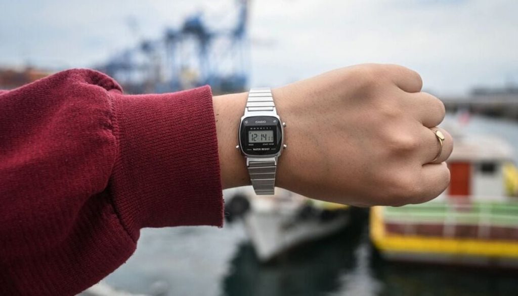 Cambio de Hora en Chile: ¿adelantar o Retrasar los Relojes? - Cambio de hora en Chile: lo que debes saber para septiembre