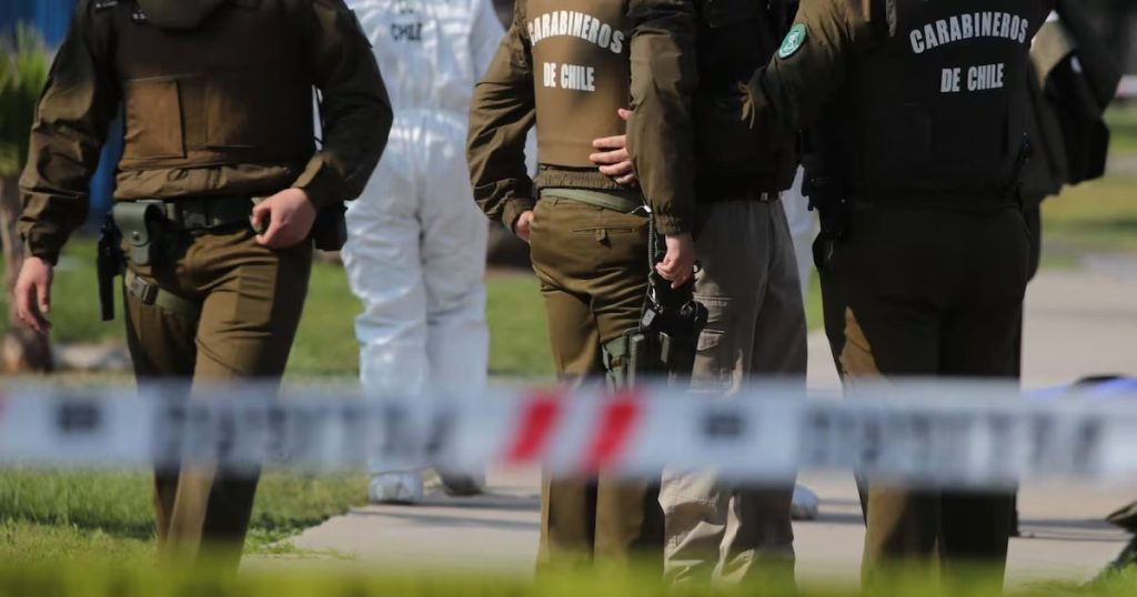 Carabinero Abatió a un Sujeto que lo Amenazó con un Arma en San Ramón - Carabinero responde a amenaza armada en operativo en San Ramón