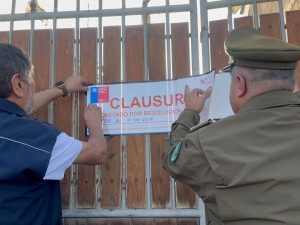 Clausura de la Casa Piedra en Antofagasta - Operativo policial clausura de la "casa piedra" en Antofagasta