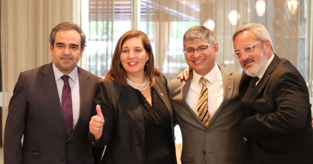 Deuda de Carolina Tohá con el Socialismo Democrático - Carolina Tohá y la Encrucijada Financiera Tras las Primarias