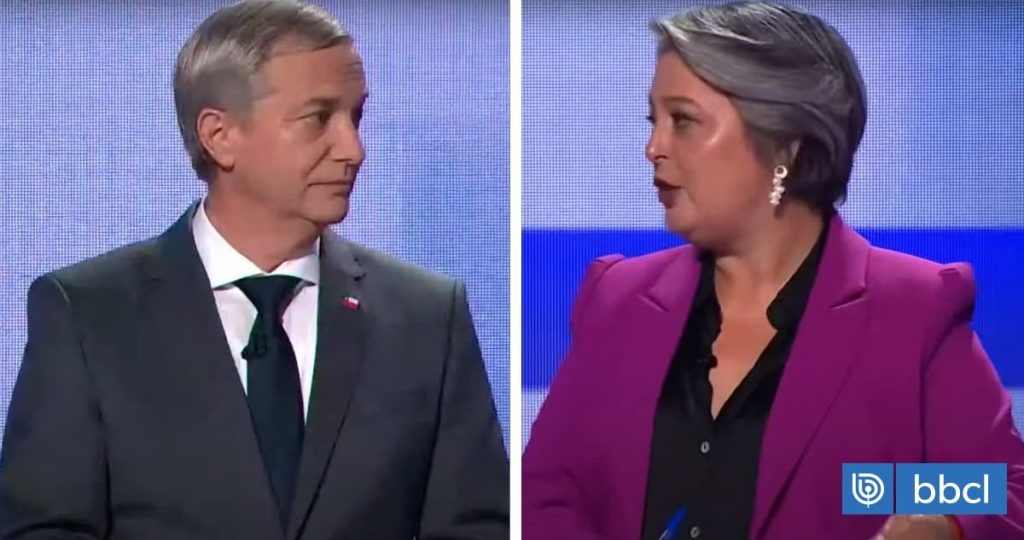 Enfrentamiento entre Kast y Jara por las Acusaciones de Mentiras - Tenso Debate entre Kast y Jara: Acusaciones de Mentiras y Desmentidos
