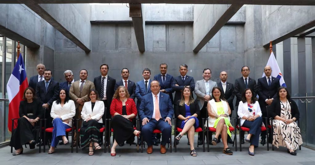 Revisión de la Reunión de Ángel Valencia con Chadwick y Hermosilla - Consejo de Fiscales Revisa Polémica Reunión de Valencia