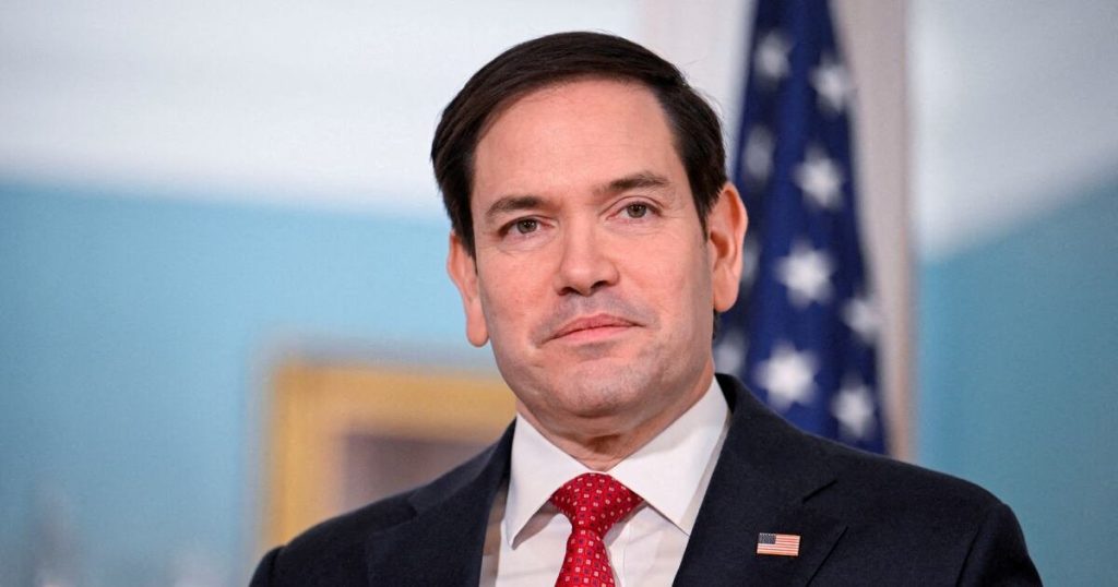 Acuerdo de Marco Rubio con el Salvador sobre Informantes Estadounidenses - Acuerdo de EE.UU. con Bukele genera controversia internacional