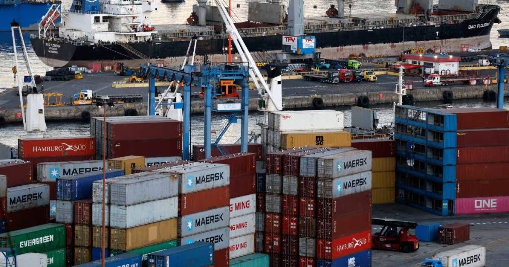 Acuerdo del TPV con los Trabajadores del Puerto de Valparaíso - Acuerdo Resuelve Paro Portuario en Valparaíso con Nuevo Compromiso
