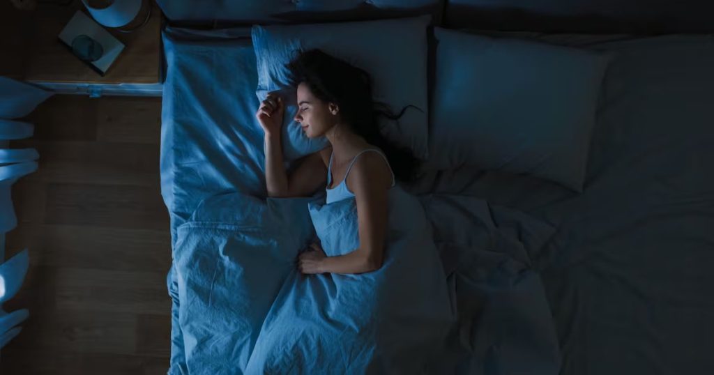 Alimentos y Bebidas que Ayudan a Dormir Mejor según Investigaciones - Alimentos que Mejoran el Sueño: Beneficios Científicos Comprobados