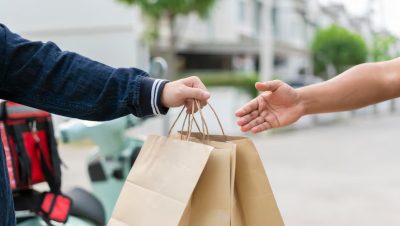 Cómo Funciona el Servicio de Delivery en los Rascacielos de Shenzhen - Innovador sistema de delivery revoluciona los rascacielos