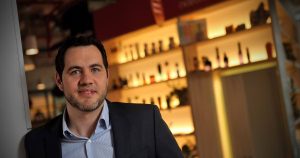 Compromiso de Natura con la Sostenibilidad y la Regeneración Ambiental - Natura apuesta por la regeneración: más allá de la sostenibilidad ambiental