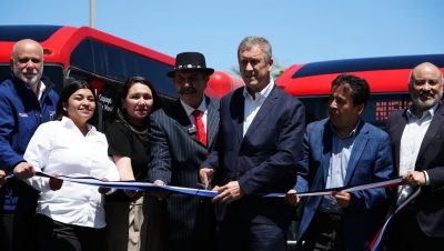 Copiapó Se Convierte en la Primera Ciudad Sudamericana con un Sistema de Transporte Público Eléctrico. - Copiapó innova con flota de buses eléctricos y aplicación regional.