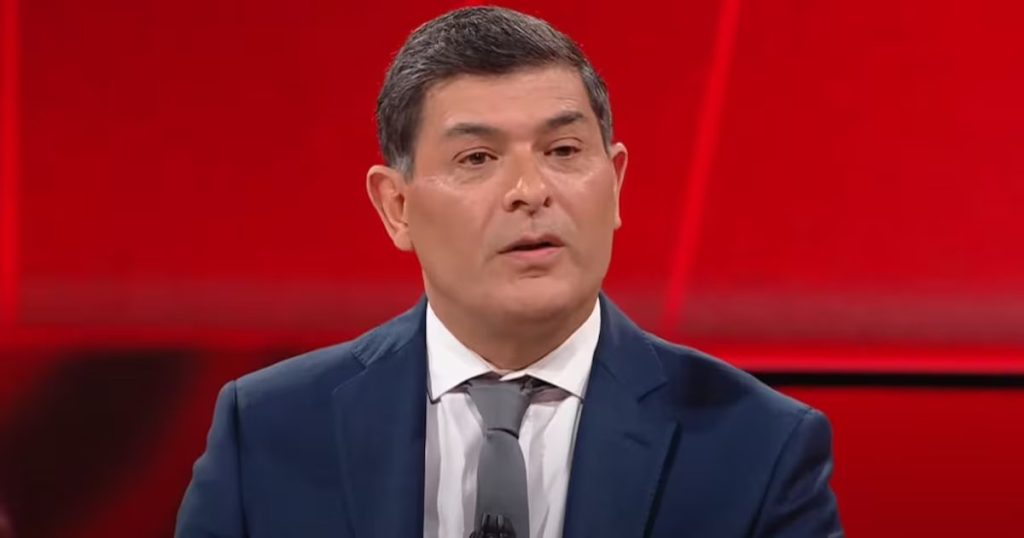 Crítica de Franco Parisi al General Iturriaga por el Presupuesto del Ejército - Franco Parisi critica con dureza a líder militar en TVN