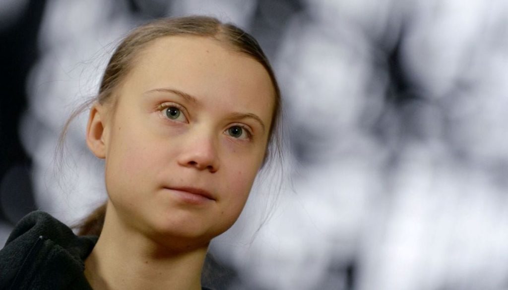 Denuncia de Activistas sobre el Golpe a Greta Thunberg en Israel - Activistas critican el trato a Greta Thunberg en custodia israelí